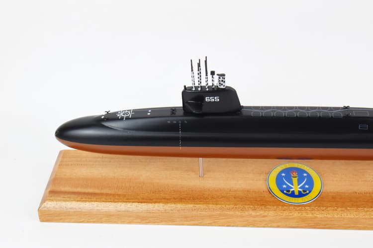USS Henry L. Stimson SSBN-655 Submarine Model,