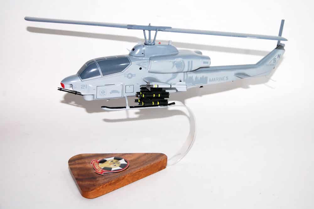 HMLA-169 World Famous Vipers AH-1W Model (9/11 Scheme)