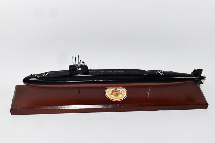 USS Simon Bolivar SSBN-641 Submarine Model
