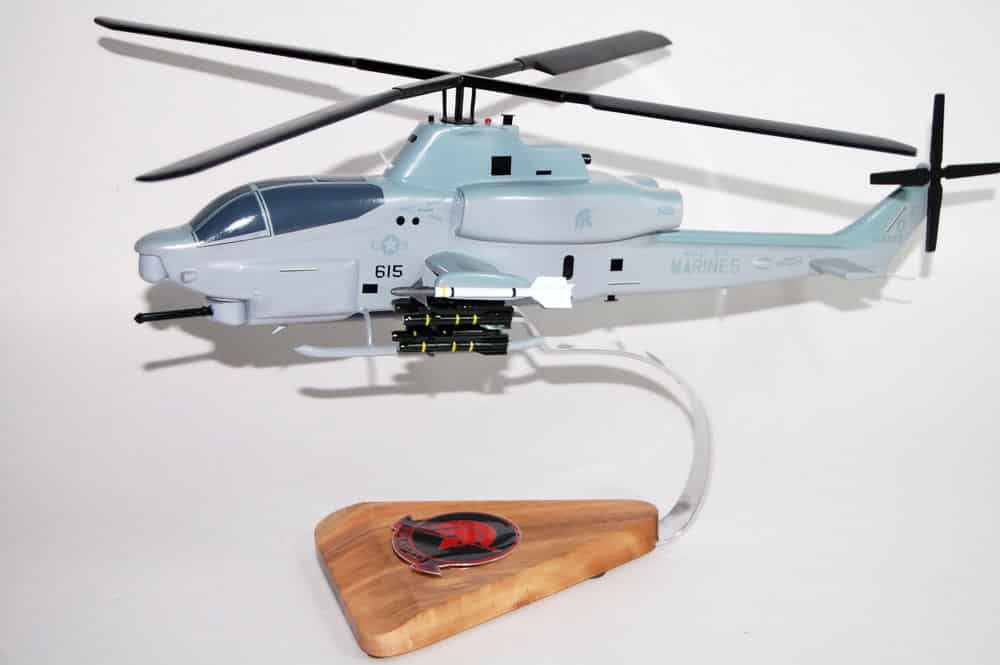 HMLAT-303 Atlas AH-1Z