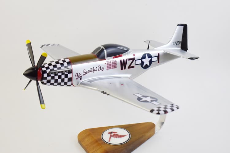 38th FS Big Beautiful Doll P-51 Mustang Model,