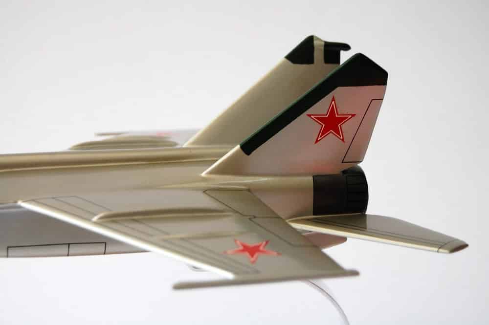 Mikoyan-Gurevich MiG-25 (07) Model