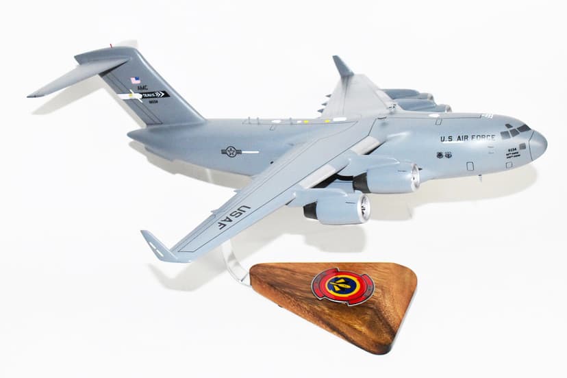 21st Airlift Squadron Beeliners (Travis AFB) C-17 Model