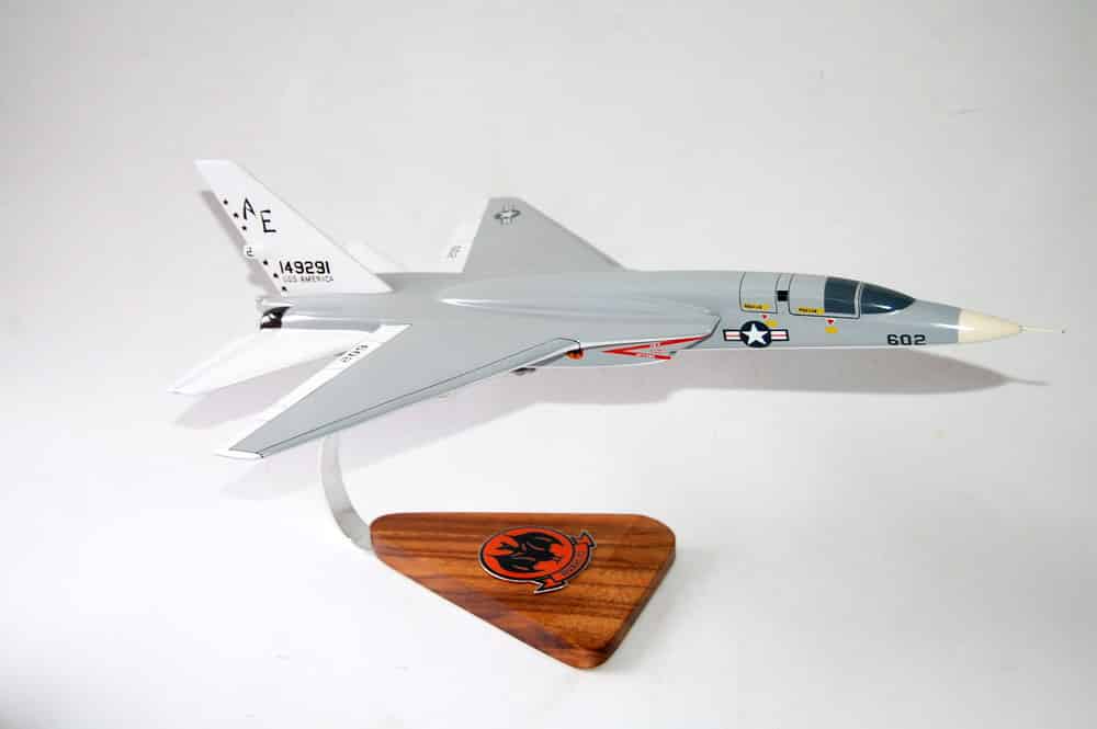 RVAH-13 Bats RA-5C (149291 USS America) Model