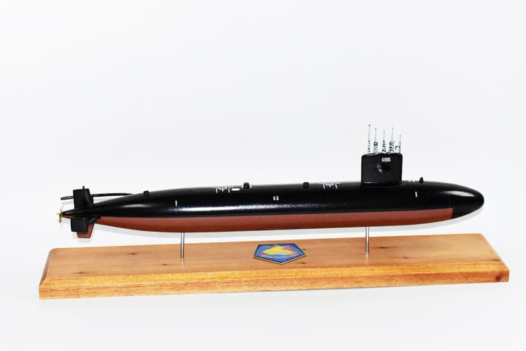USS L. Mendel Rivers SSN-686 Submarine Model