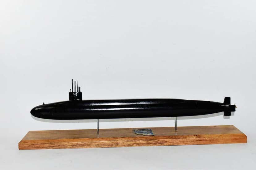 USS Nevada SSBN-733 Submarine Model (Black Hull)