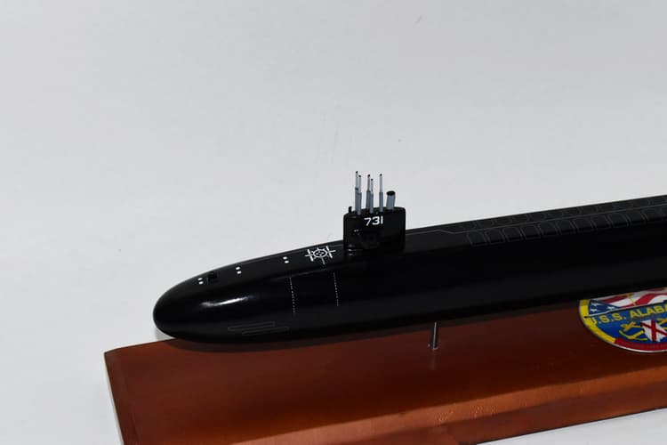 USS Alabama SSBN-731 Submarine Model (Black Hull)
