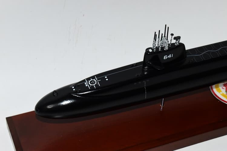 USS Simon Bolivar SSBN-641 Submarine Model (Black Hull)