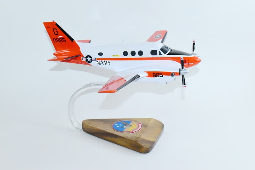 Beechcraft® T-44C Pegasus, VT-31 Wise Owls (985 Navy)