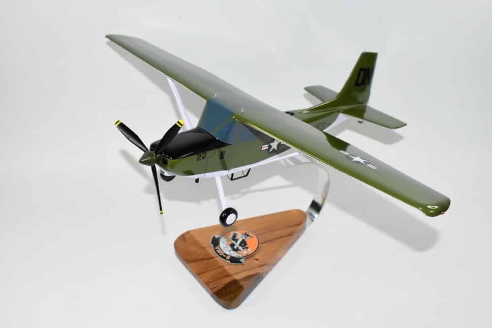 VMO-6 Tomcats L-19 Birddog Model