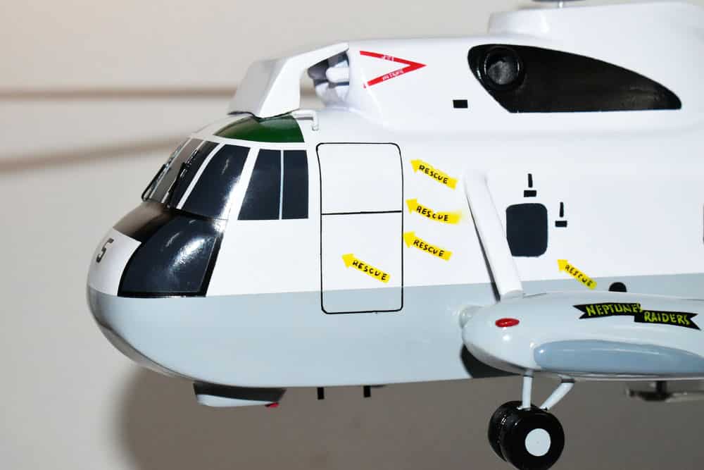 HS-17 Neptune's Raiders USS Coral Sea 615 SH-3 Model