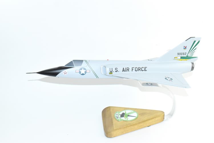 49th FIS Cavaliers And Green Eagles 1977 F-106A Delta Dart Model