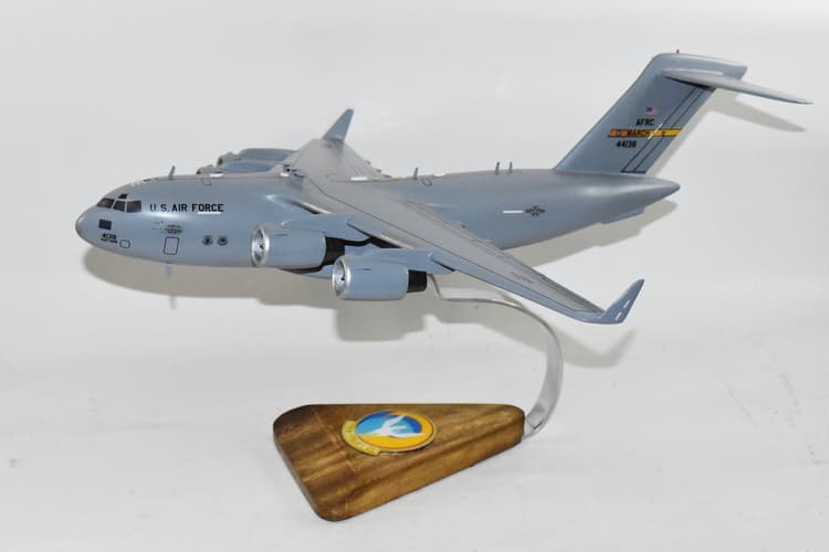 729th Airlift Squadron (Spirit of California March) C-17 Model