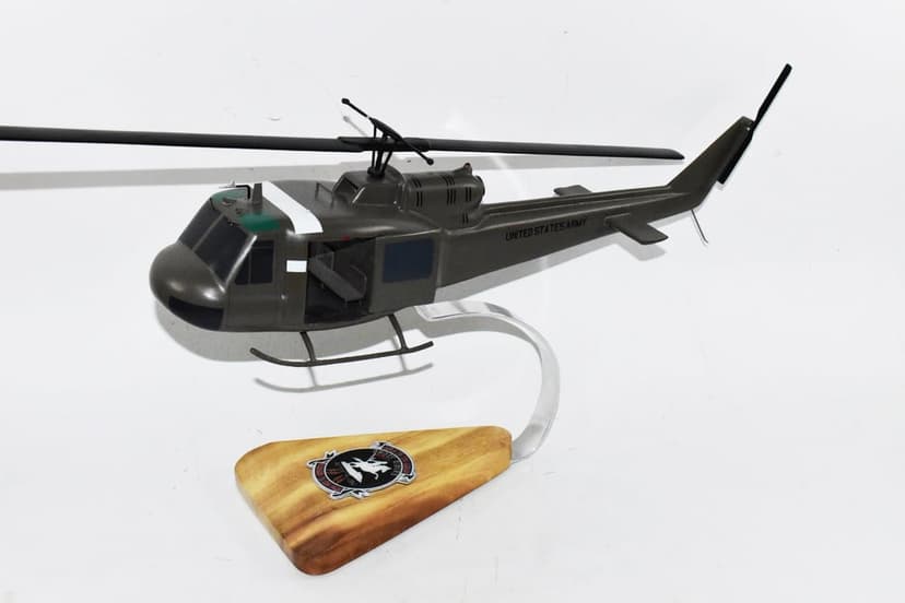UH-1B A Co 158th AVN (1970) Model