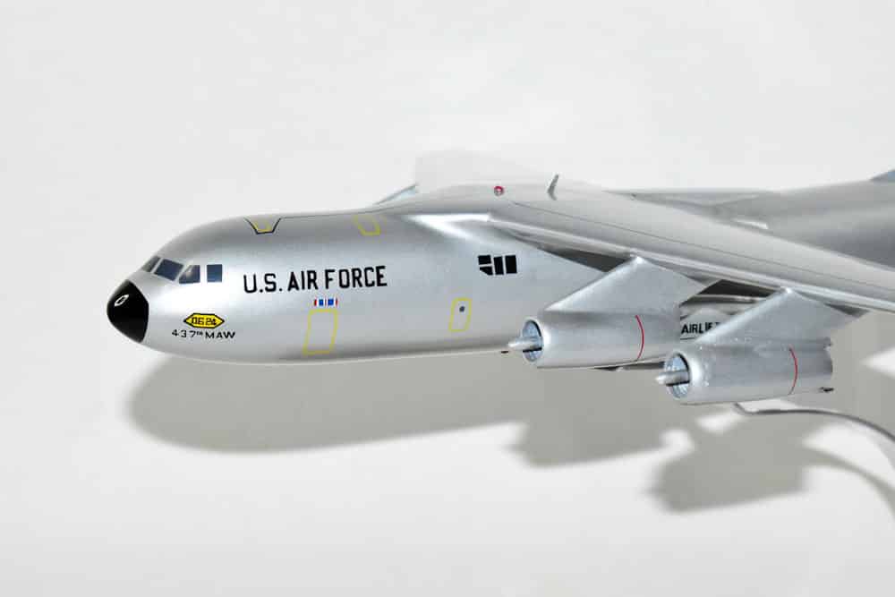 437th Military Airlift Wing (0624 1969) C-141a Model