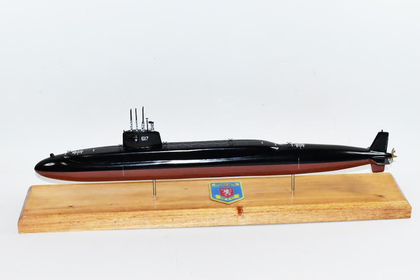 USS Alexander Hamilton SSBN-617 Submarine Model