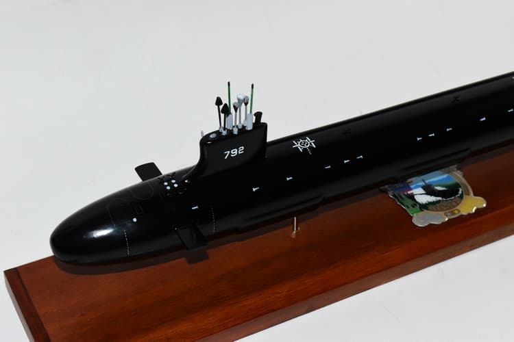 USS Vermont (SSN-792) Submarine Model