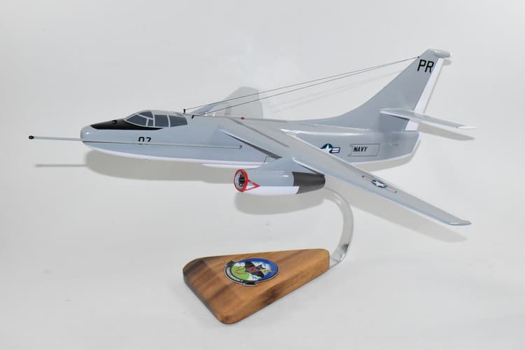 VQ-1 World Watchers 1970 PR07 EA-3b Skywarrior Model