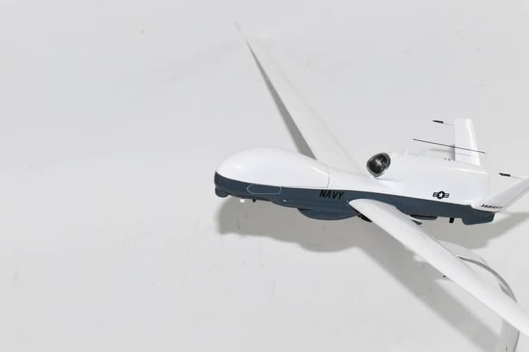 VX-20 MQ-4 Triton Model