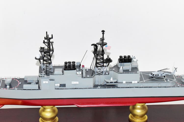 USS Ingersoll DD-990 Spruance Class Destroyer Model
