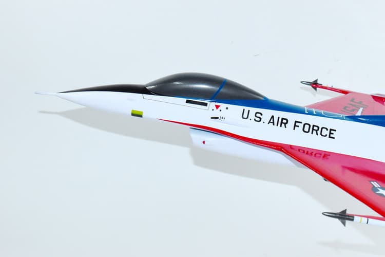 Lockheed Martin® (General Dynamics) F-16 Falcon