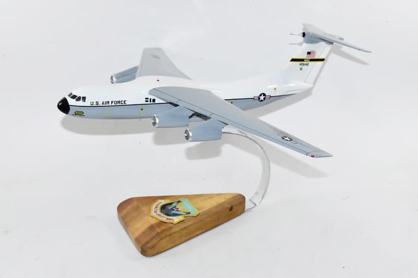 443rd MAW 1967 C-141A Starlifter Model
