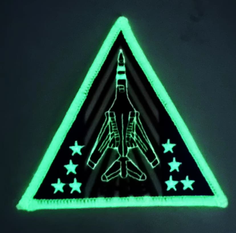 B-1B LANCER 3.5 INCH GLOW IN THE DARK-02360686 a