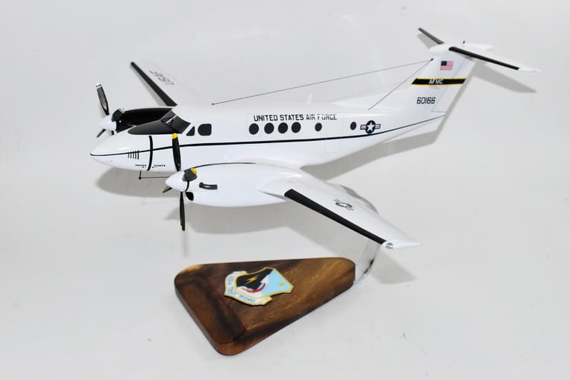 Beechcraft C-12C Huron, 412th TW Edwards AFB