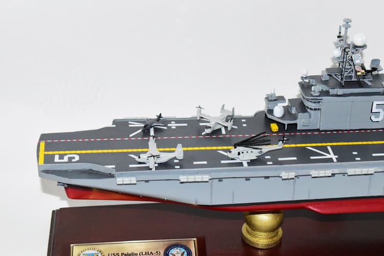 LHA-5 USS Peleliu Tarawa Class, 24 inch Mahogany Model