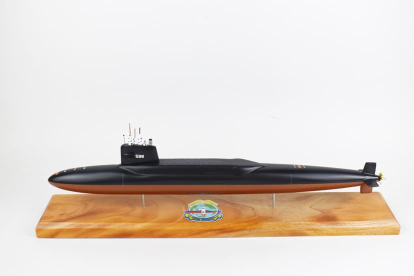 USS Patrick Henry SSBN-599 Submarine Model