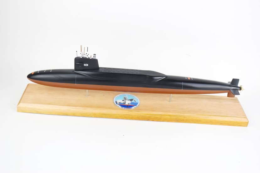 USS Robert E. Lee SSBN-601 Submarine Model