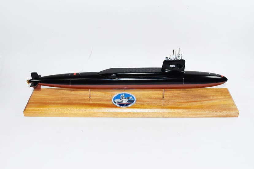 USS Robert E. Lee SSBN-601 Submarine Model