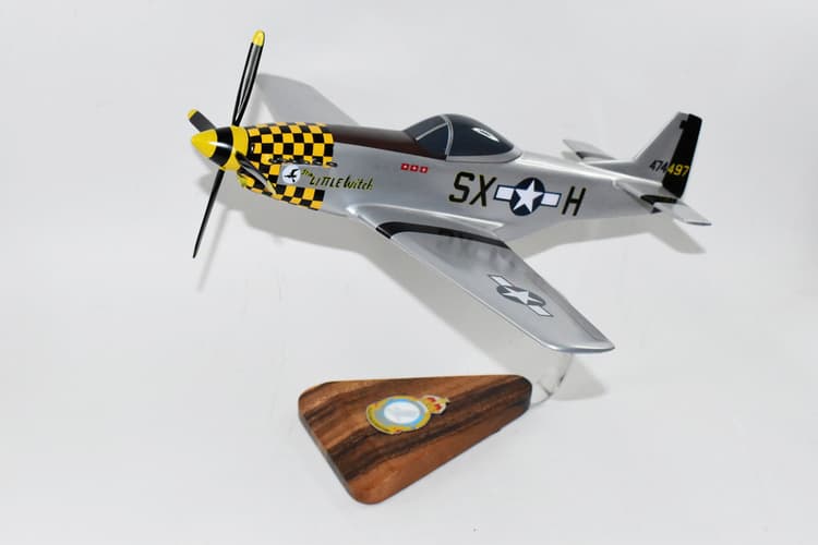 420 Squadron RCAF. P-51 Little Witch