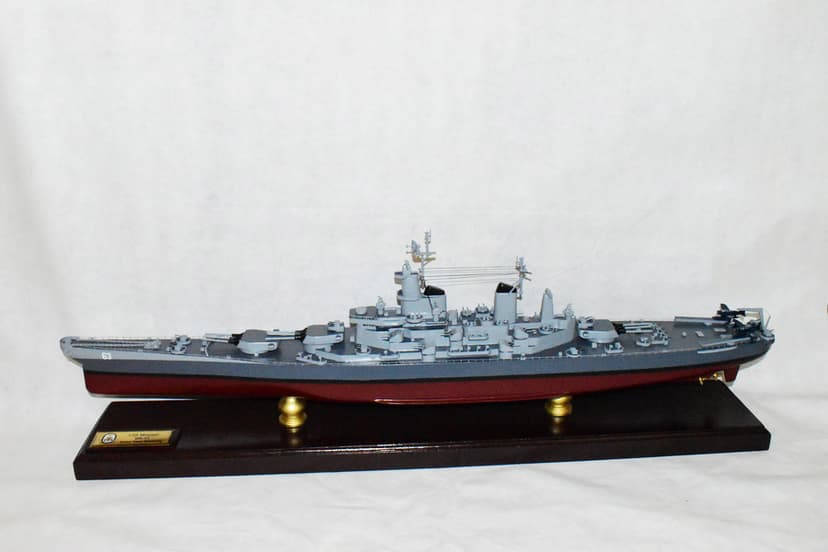 BB-63 USS Missouri 'Mighty Mo' 1945, 42 inch Mahogany model
