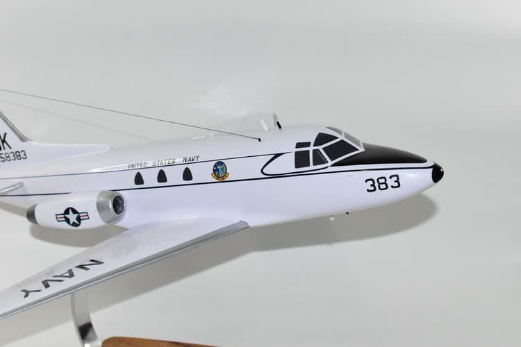 VRC-40 Rawhides TC-39E Sabreliner Model