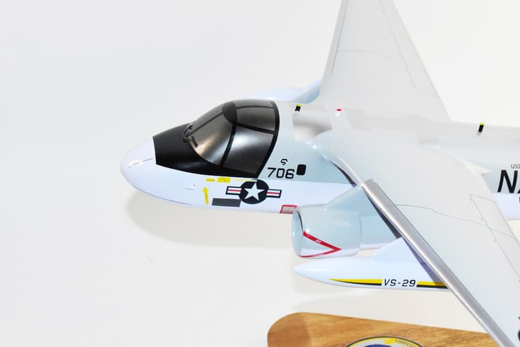 Lockheed Martin® S-3A Viking Dragonfires (1985) VS-29 Model