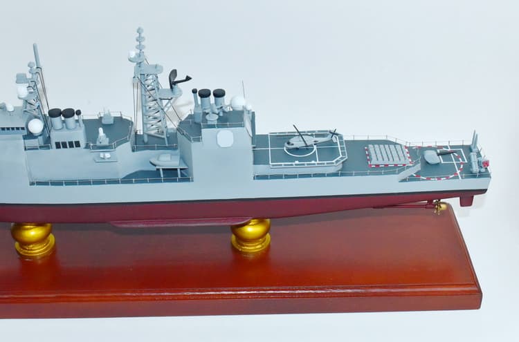 USS Antietam (CG-54) Model