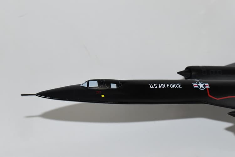 Skunk Works® SR-71A Blackbird® Night Hawk, 9th SRW, 979, Mahogany, 18" Model