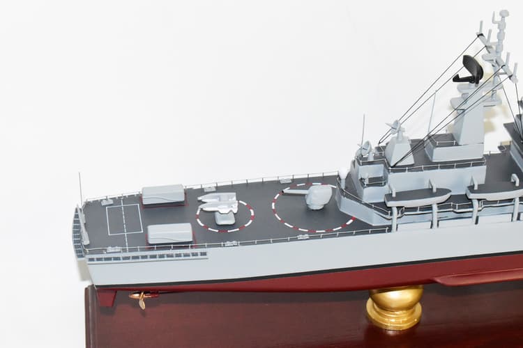 USS Arkansas CGN-41 Model,