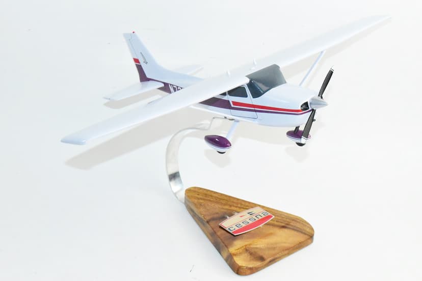 Cessna 172 Skyhawk 1976, 18 inch Mahogany Model