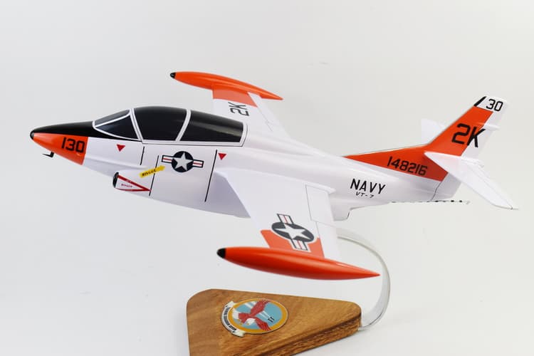 VT-7 Eagles T-2a Buckeye Model