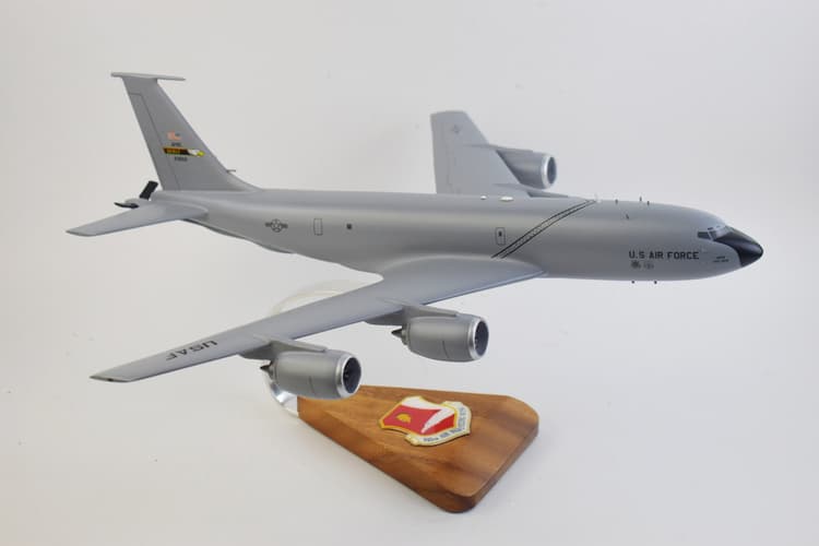 940th ARW 'El Diablo' 3503 Beale AFB, KC-135R, 18 inch Model
