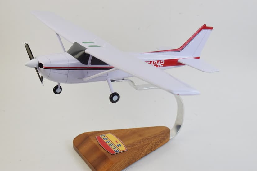 Cessna 172M N64242 1975, 18 inch Mahogany Model