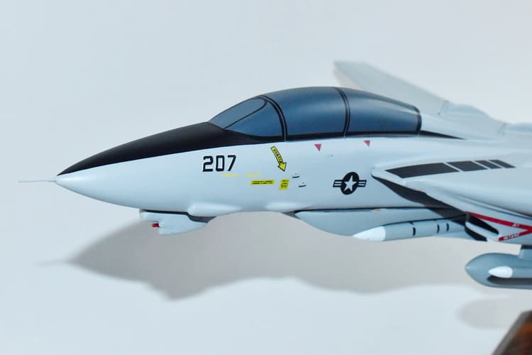 VF-32 Fighting Swordsman (USS Independence 1983) F-14A Tomcat Model