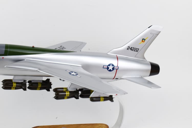 334th TFS "Eagles" F-105D Thunderchief 1/42 Scale Mahogany Model, 18" Premium Hand-Carved Desktop Strike Fighter Replica, Historic USAF Southeast Asia Era Display