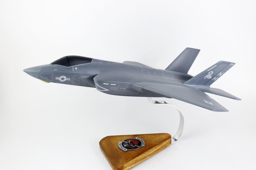 Lockheed Martin® F-35C Lightning II®, VFA-86 Sidewinders 2025 Model
