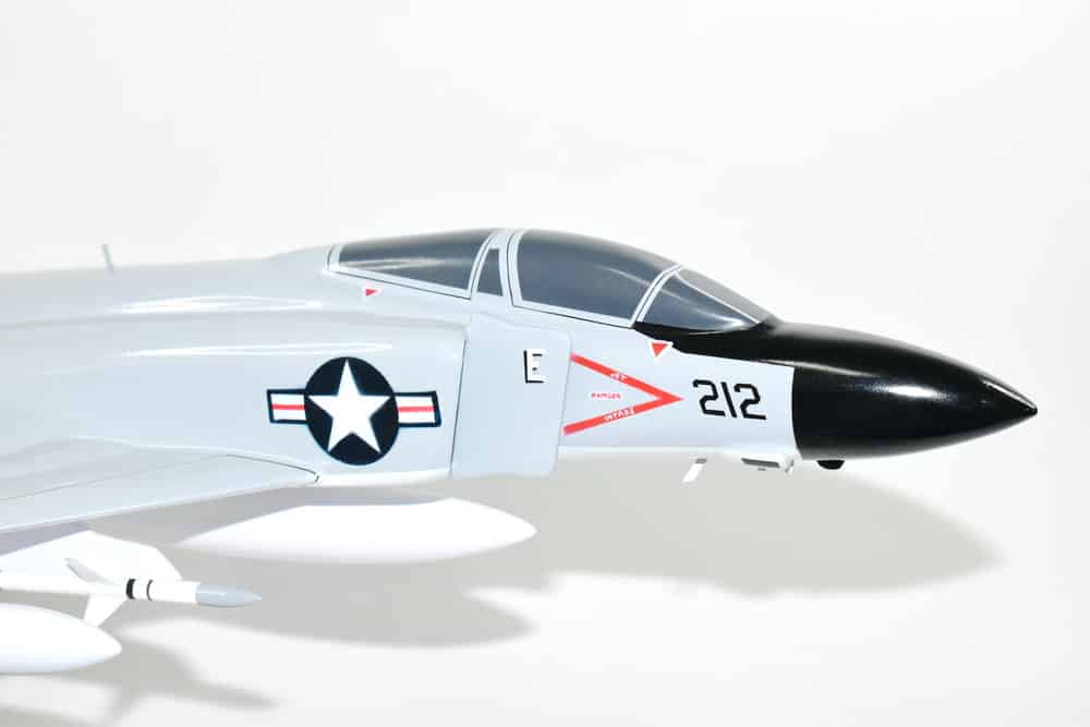 VF-33 Tarsiers (1968) F-4J Model