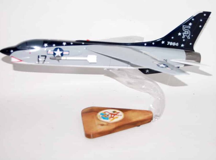 VMF-321 Hell's Angels F-8 (1972) Model