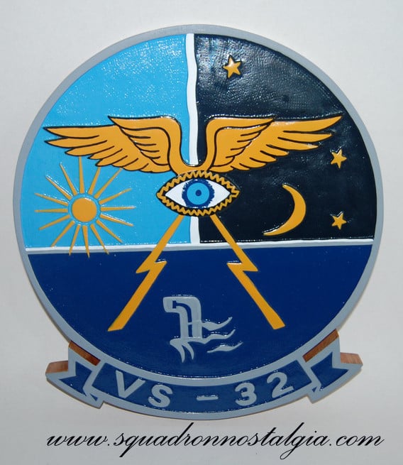 VS-32 Maulers Older logo