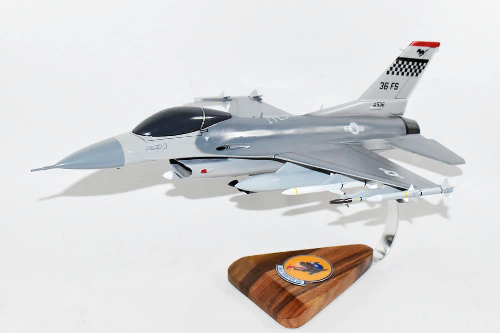 36th FS The Fabulous Flying Fiends F-16 Model